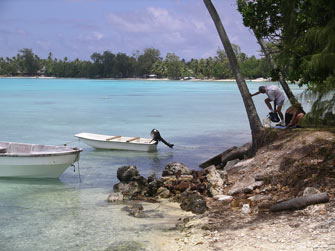 boat in
              atoll